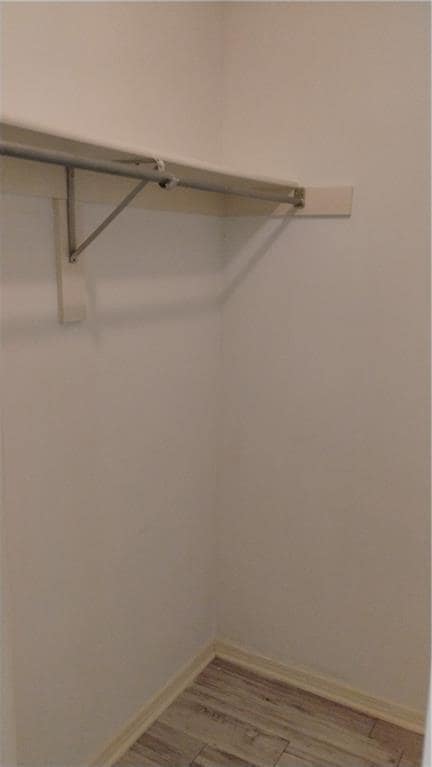 Building Photo - 44 Holly Dr