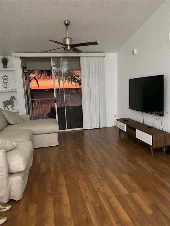 Building Photo - 7630 Pissarro Dr