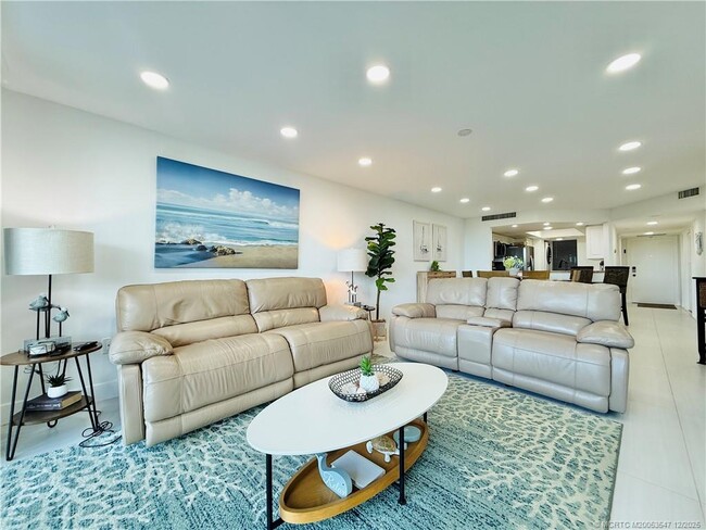 Building Photo - 8800 S Ocean Dr