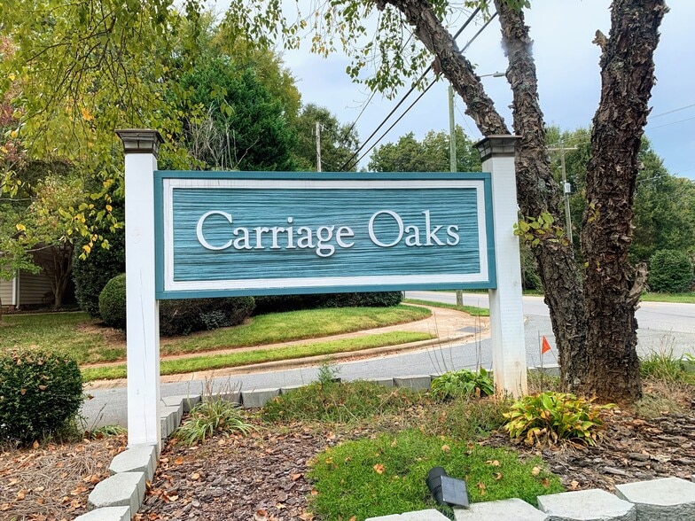 Community Entrance - 5912 Carriage Oaks Dr
