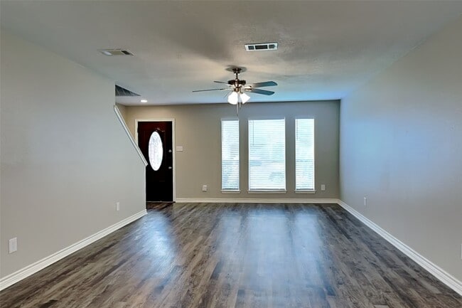 Building Photo - 5711 Deer Timbers Trail