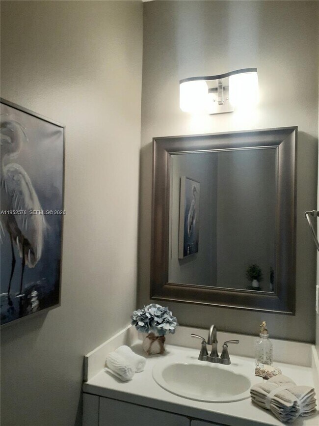 Building Photo - 3618 San Simeon Cir