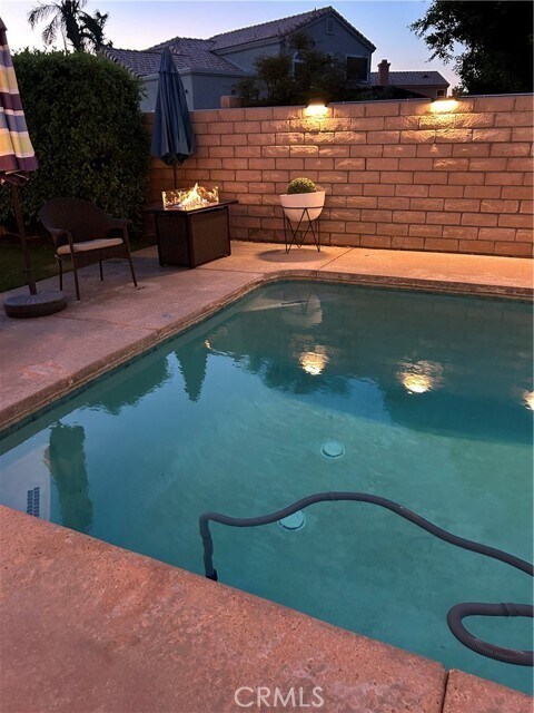 Building Photo - 80380 Paseo Encanto
