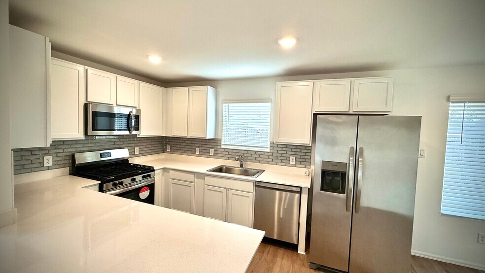 Building Photo - 18926 Panzini Dr