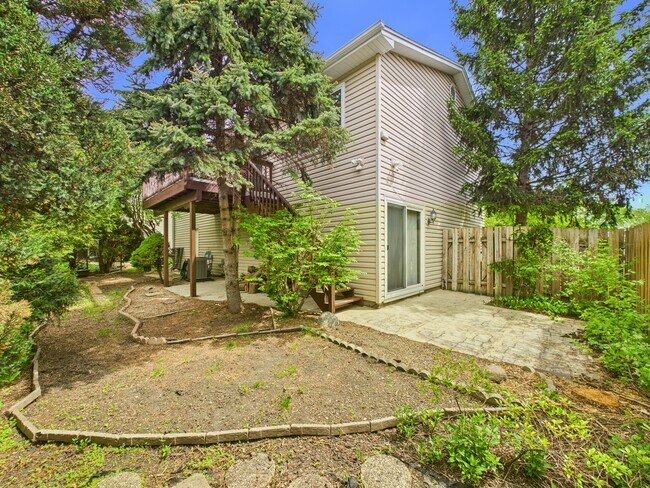Building Photo - 4360 Mumford Dr