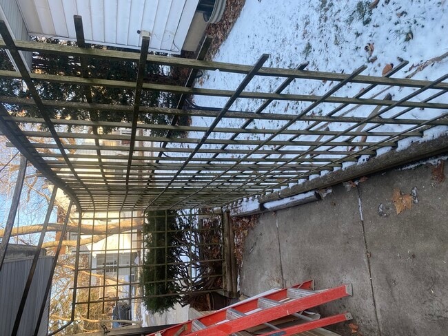 Building Photo - 156 Park Pl