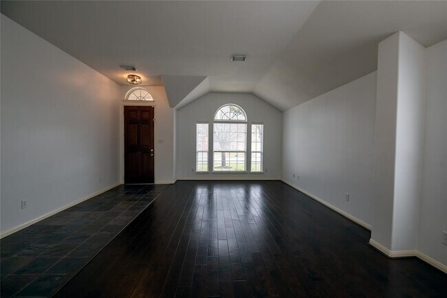 Building Photo - 19923 Brookway Oak Ct