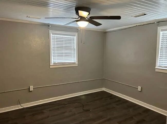 Building Photo - 2333 Dorminey St