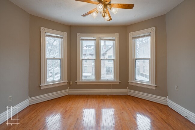 Building Photo - 772 Neil Ave