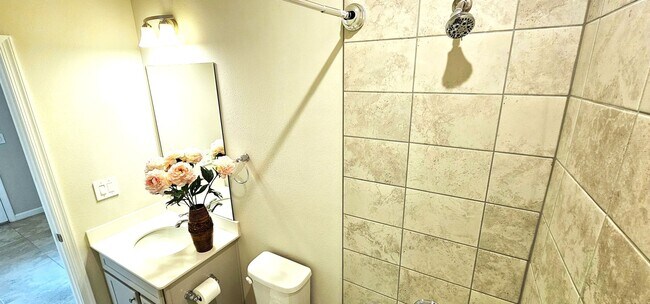 Building Photo - OOH-LA-LA ! Vero Beach Rentals. Vero Beach Rent, LLC and Property Management Company