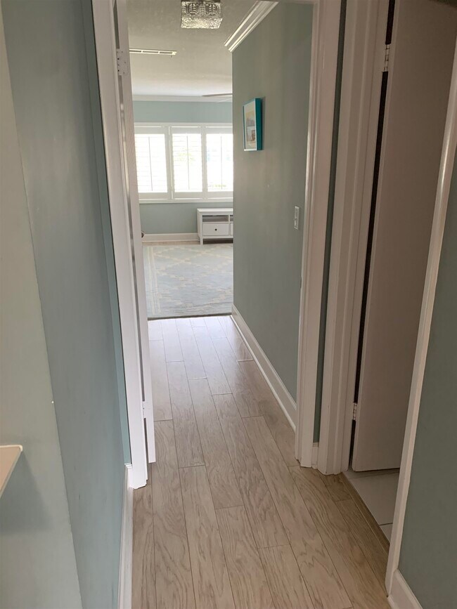 Building Photo - 8130 A1A S