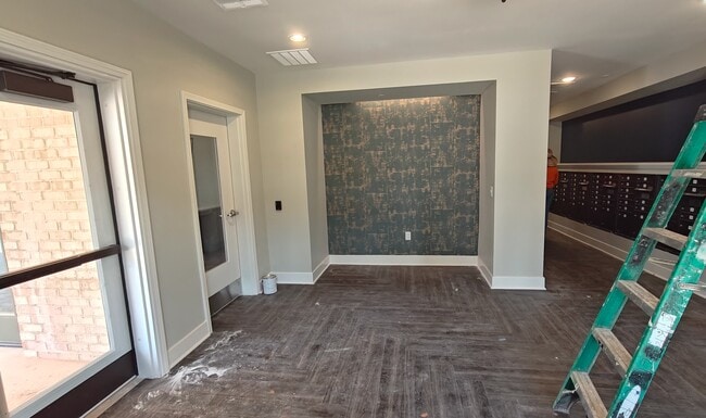 Building Photo - Balmore at Ballantyne