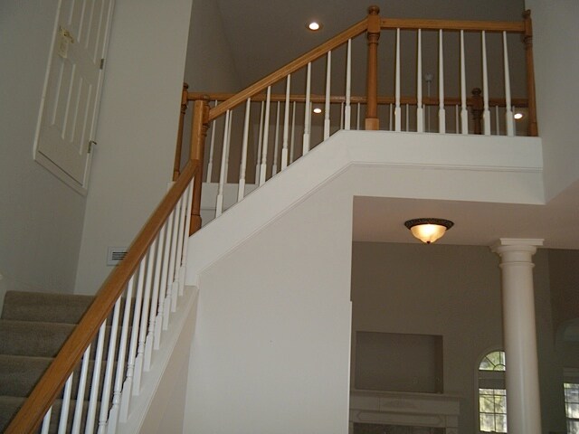 Building Photo - 1331 Rain Hollow Cir E