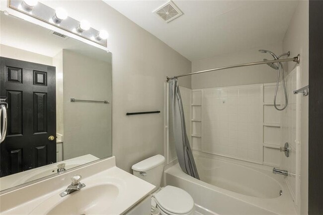 Building Photo - 3177 Mill Springs Cir NE