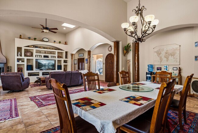 Building Photo - 12705 Chuck Wagon Rd