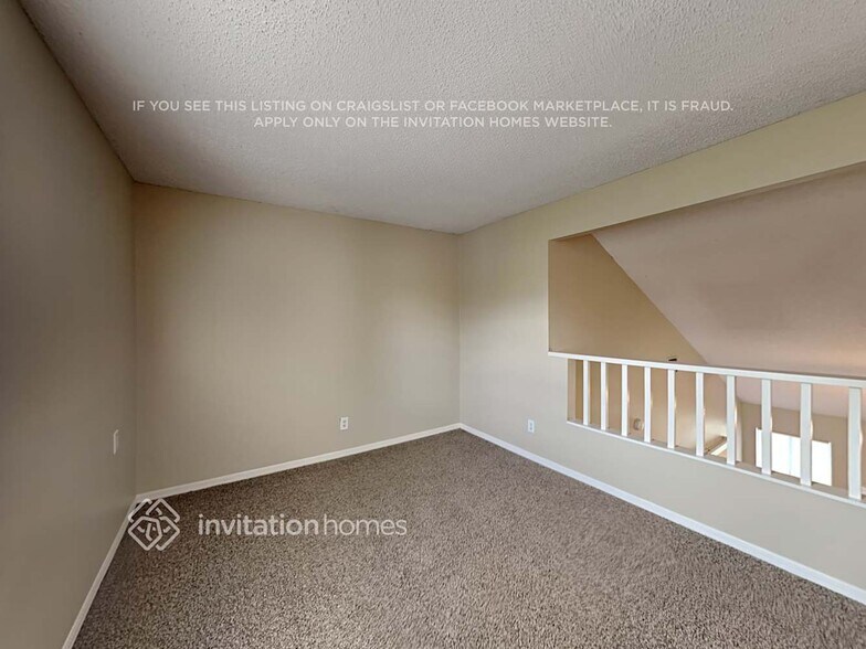 Building Photo - 1904 Paddock Dr