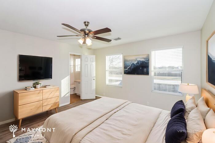 Building Photo - 2323 Emory Knoll Dr