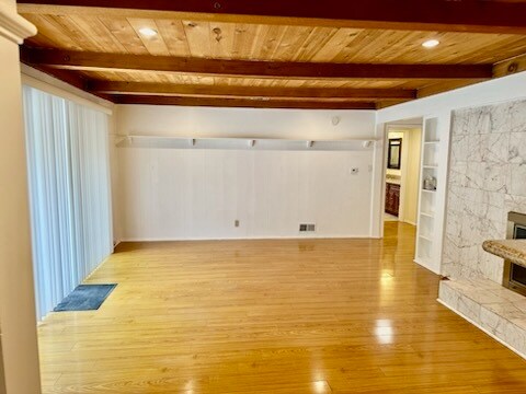 Building Photo - 3751 Stone Canyon Ave