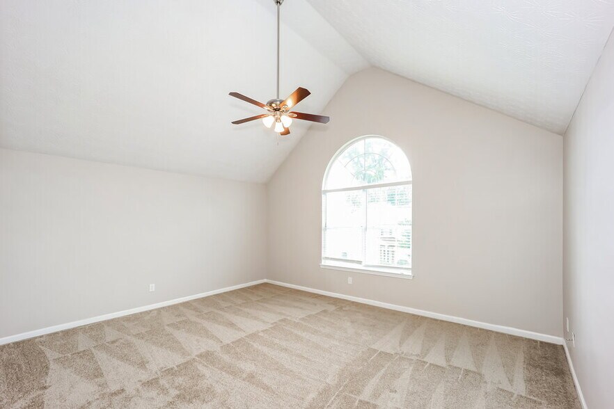 Building Photo - 11264 James Madison Dr