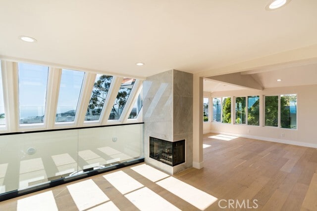 Building Photo - 2850 Zell Dr