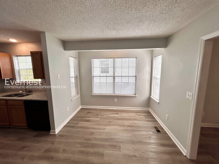 Building Photo - 1529 Ocoee Trail