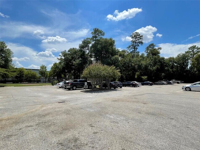 Building Photo - 1529 Wirt Rd