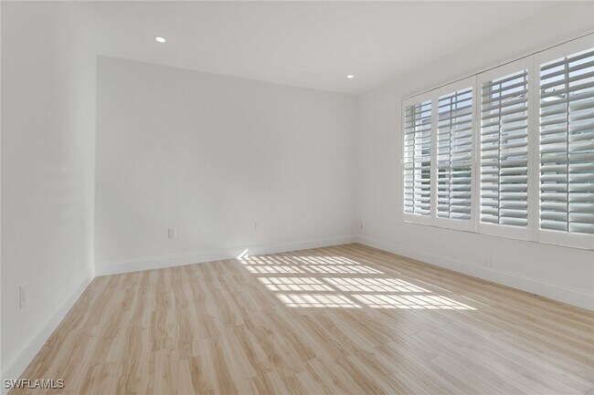 Building Photo - 750 Southern Pines Dr