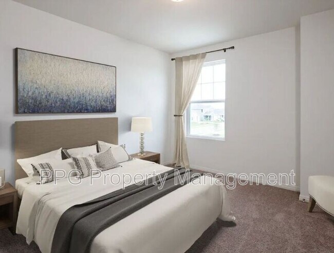 Building Photo - 20124 W Palo Verde Dr