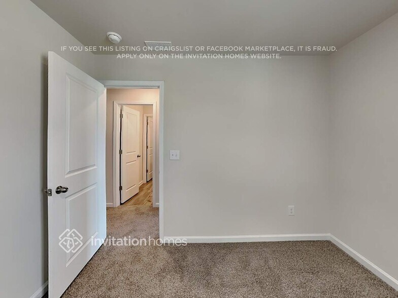 Building Photo - 2618 Brunson Ct