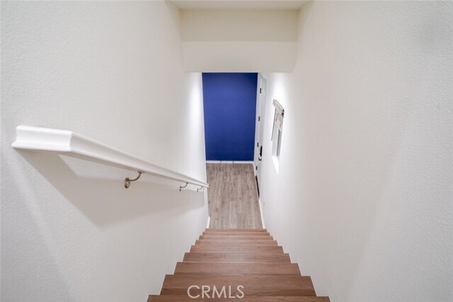 Building Photo - 863 Iris Way