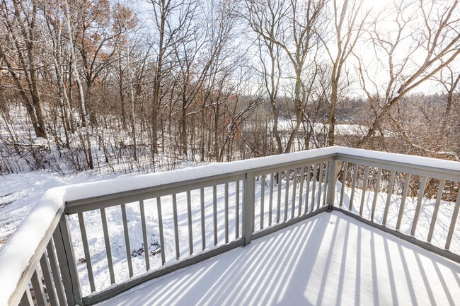 Building Photo - 721 Princeton Ct