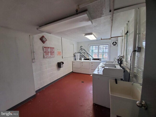 Building Photo - 10303 45th Pl