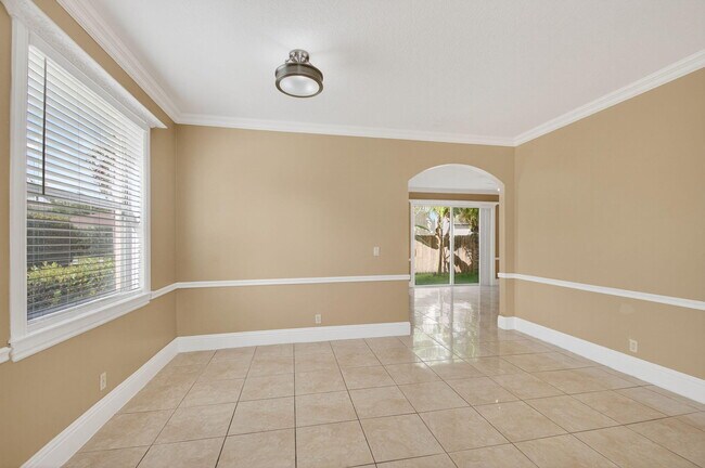 Building Photo - 1756 Pierside Cir