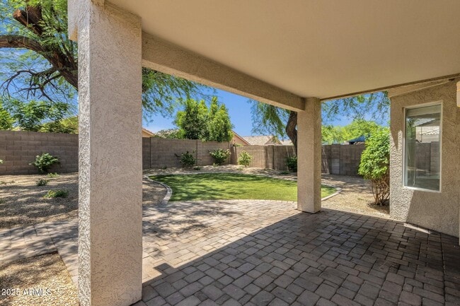 Building Photo - 4245 E Creosote Dr