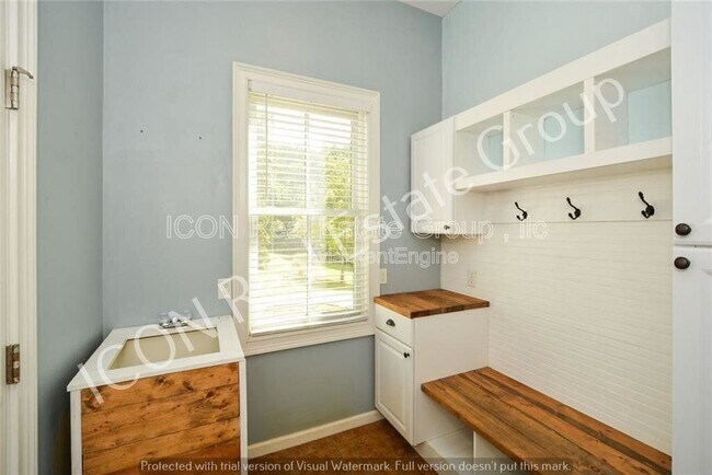 Building Photo - 177 Muriel Ct