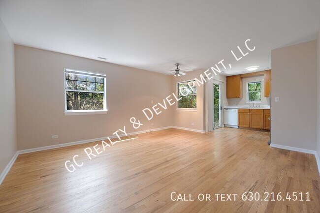 Building Photo - 21 N Park Blvd