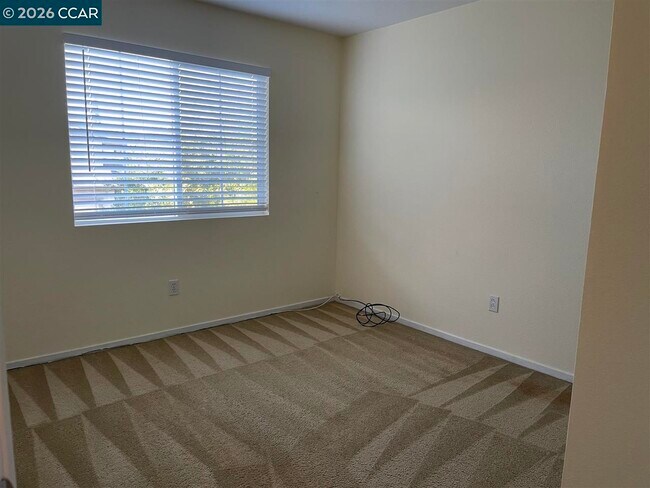 Building Photo - 4443 Meadow Valley Cir