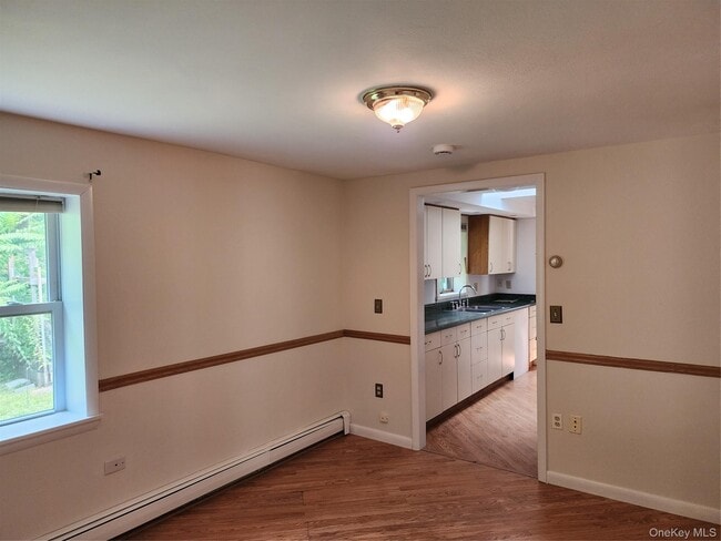 Building Photo - 32 Osborne Hill Rd