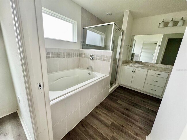 Building Photo - 468 Monticelli Dr