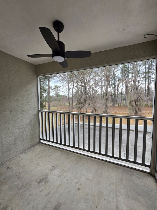 Building Photo - 3BR/3BA Two-Story Quad – Prime Location & Move-In Ready!