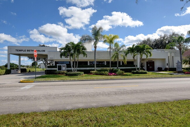 Building Photo - 154 Preston Way