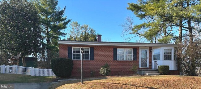 Building Photo - 10202 Daventry Dr