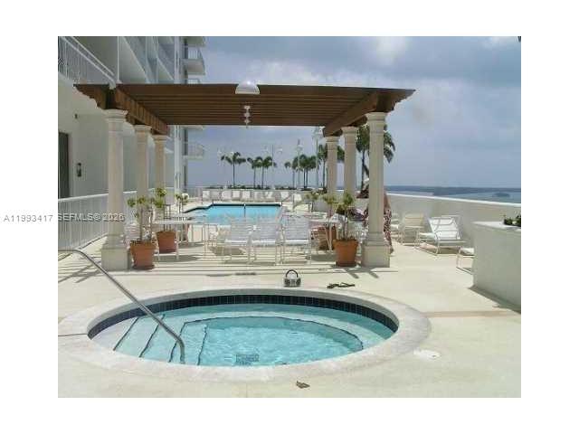 Building Photo - 1200 Brickell Bay Dr