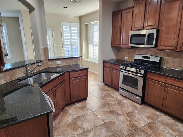 Building Photo - 14028 Zippo Way