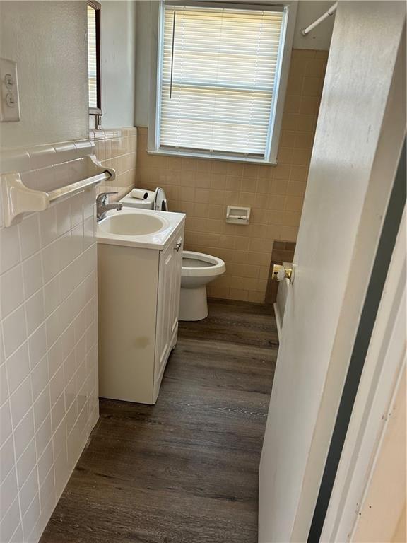 Building Photo - 259 Palms Ln SW