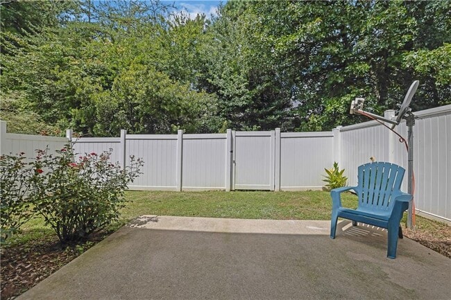Building Photo - 13491 Spring View Dr