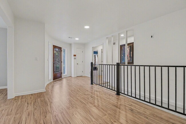 Building Photo - Two Levels. Two Kitchens. One Pool. East Cobb at $5,495/month