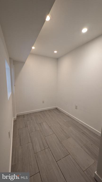 Building Photo - 2232 N Mascher St