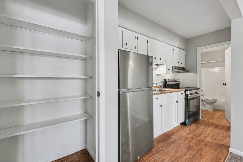 Building Photo - 4600 Winston Ave