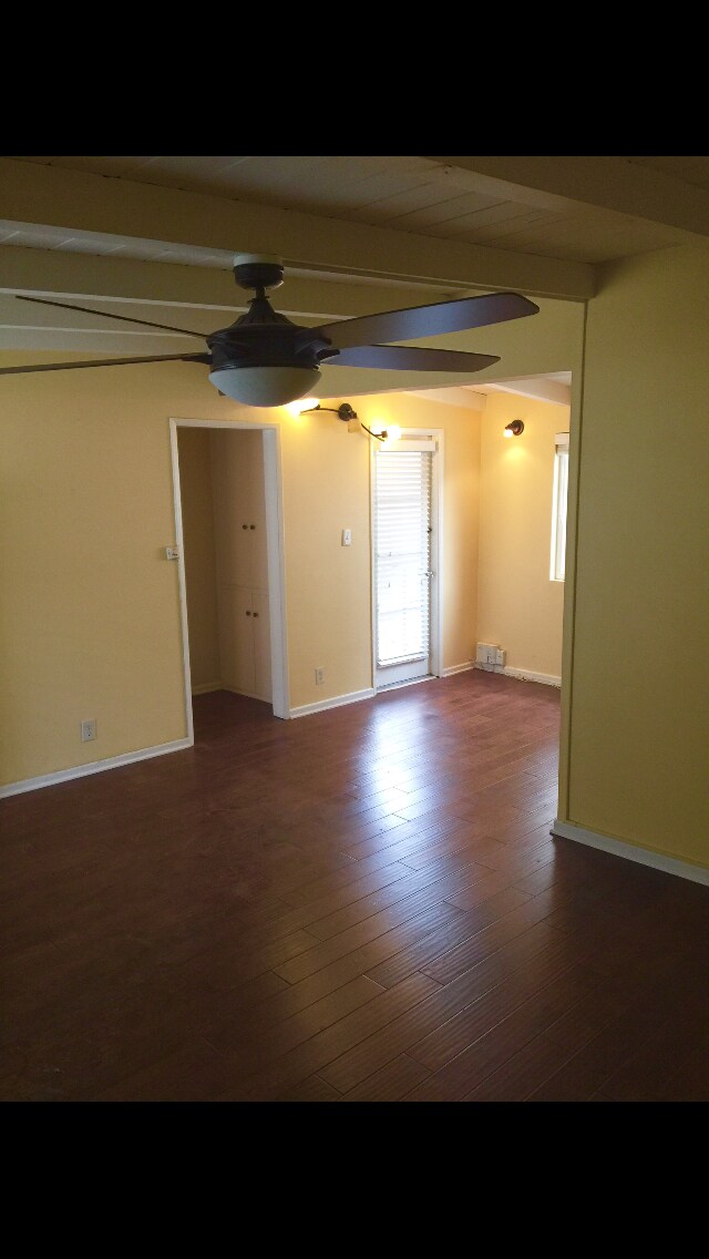 Living room & Kitchen Nook - 2502 5th St
